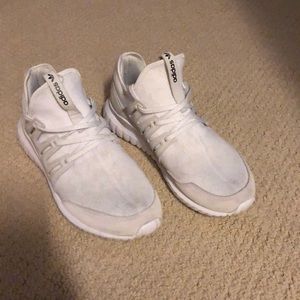 Adidas Tubular men’s 9 (feels like 9.5)